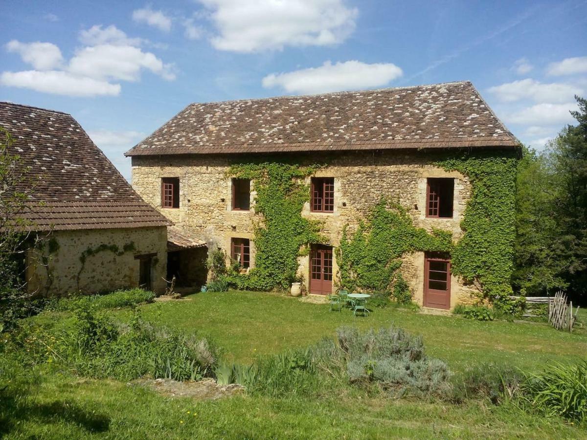 Touvent Maison Au Milieu Des Bois Savignac-de-Miremont 外观 照片