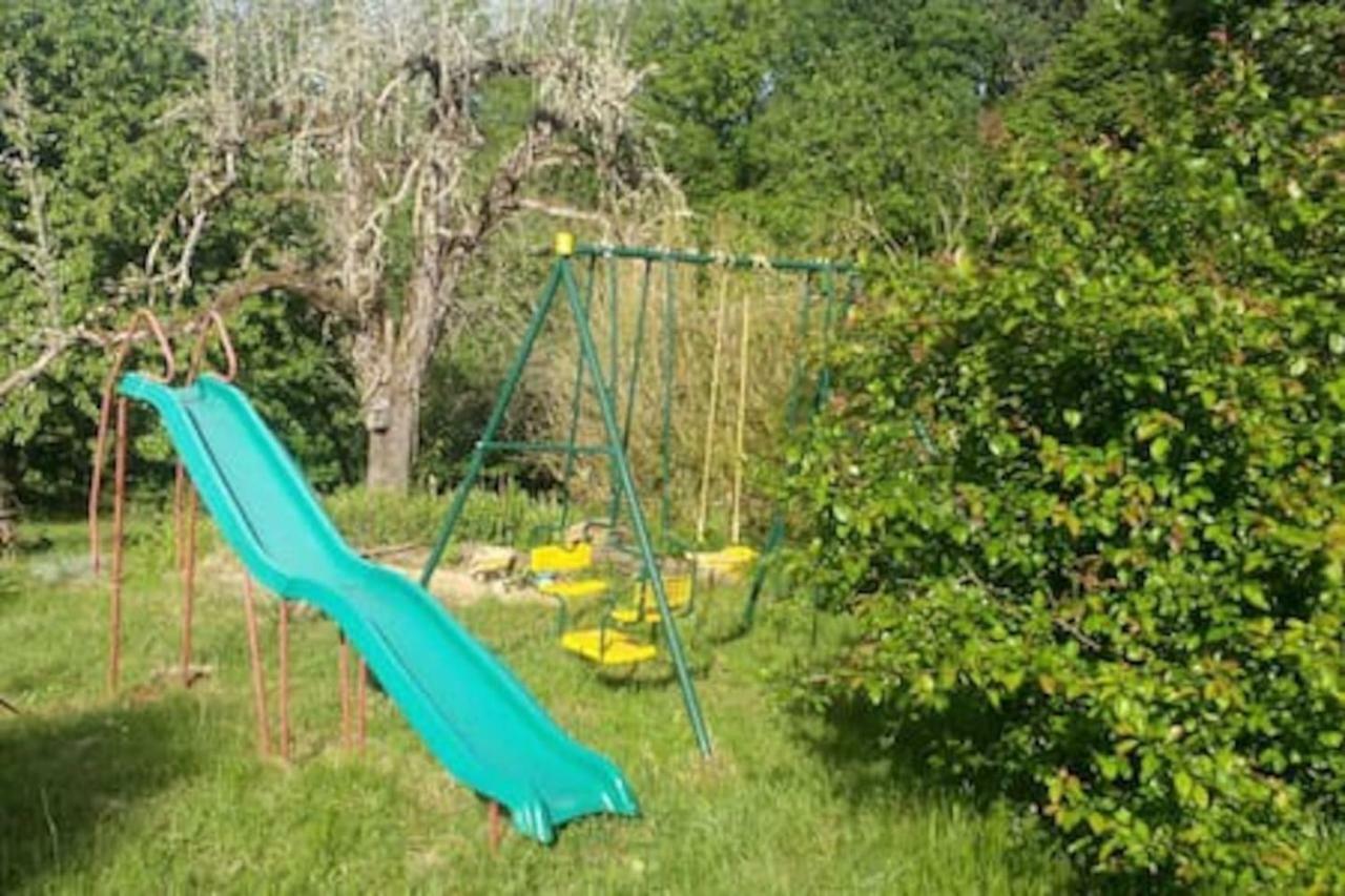 Touvent Maison Au Milieu Des Bois Savignac-de-Miremont 外观 照片