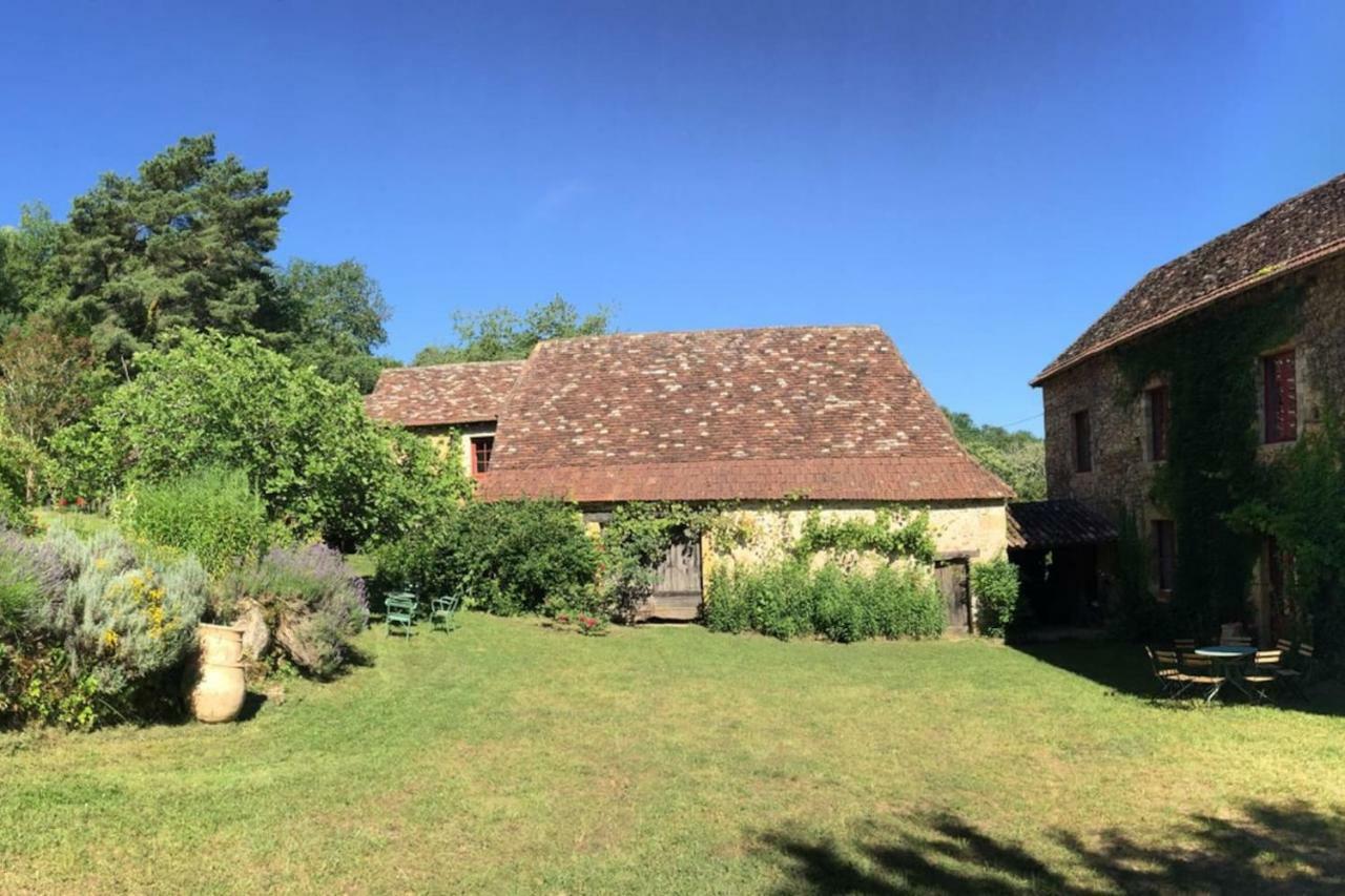 Touvent Maison Au Milieu Des Bois Savignac-de-Miremont 外观 照片